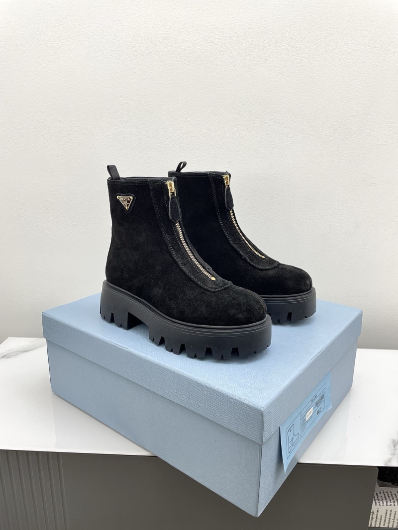Pra*a boots